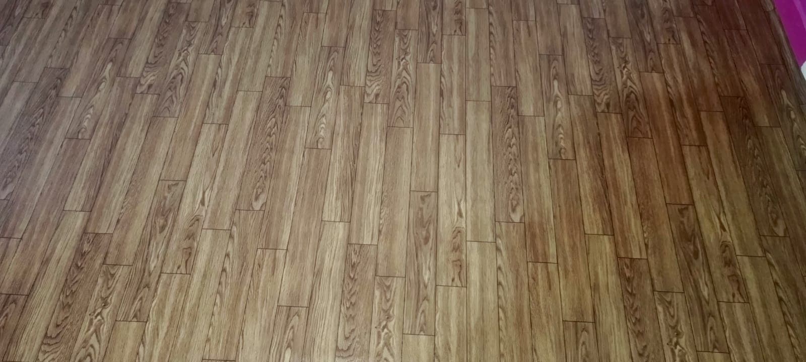 Click-Lock Wood Planks